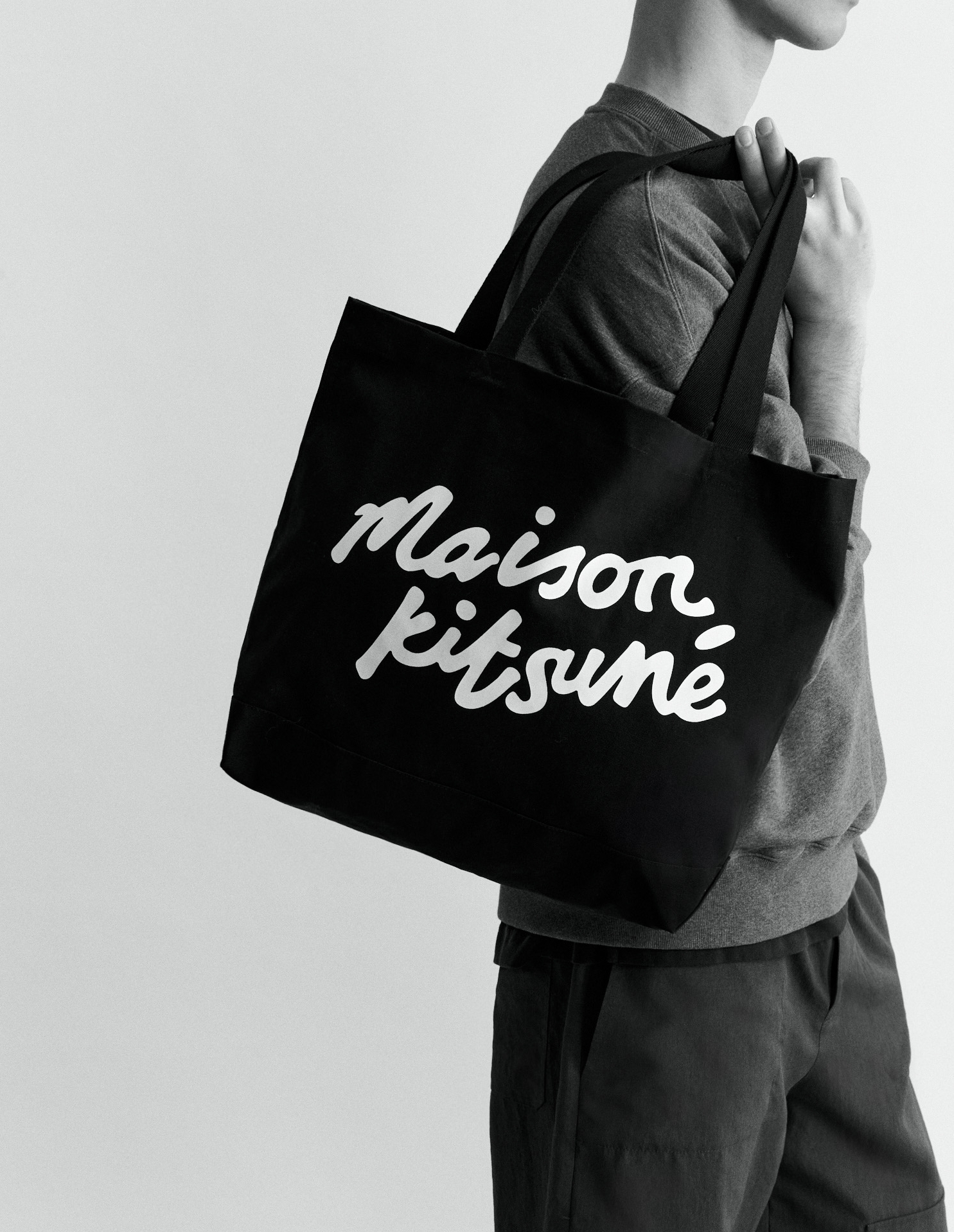 MAISON KITSUNE HANDWRITING TOTE | Maison Kitsuné