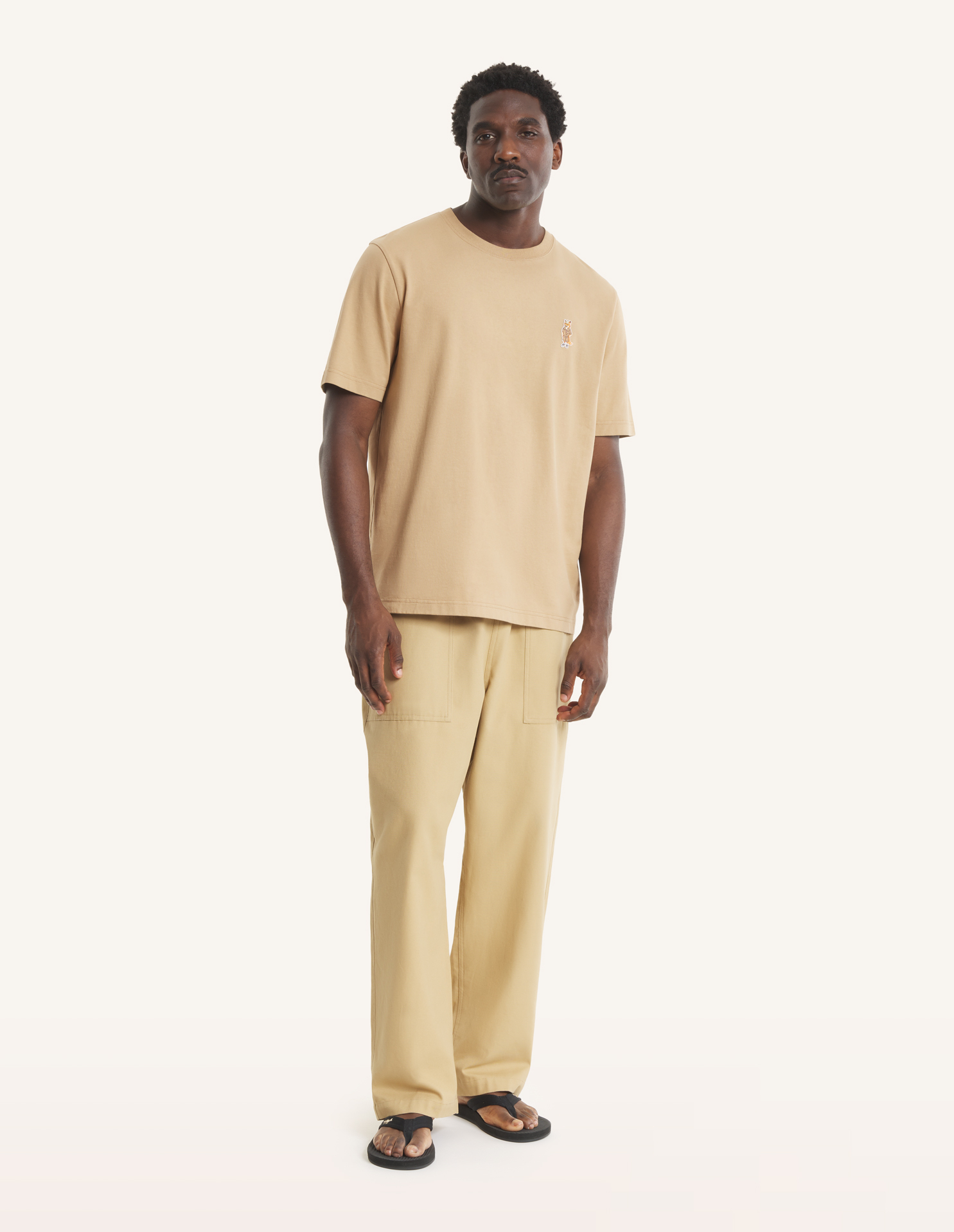 DRESSED FOX COMFORT TEE-SHIRT | Maison Kitsuné