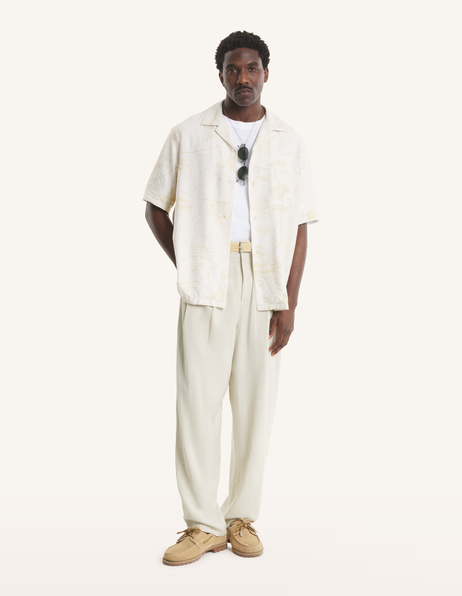 PARISIAN MAP RESORT SHIRT | Maison Kitsuné