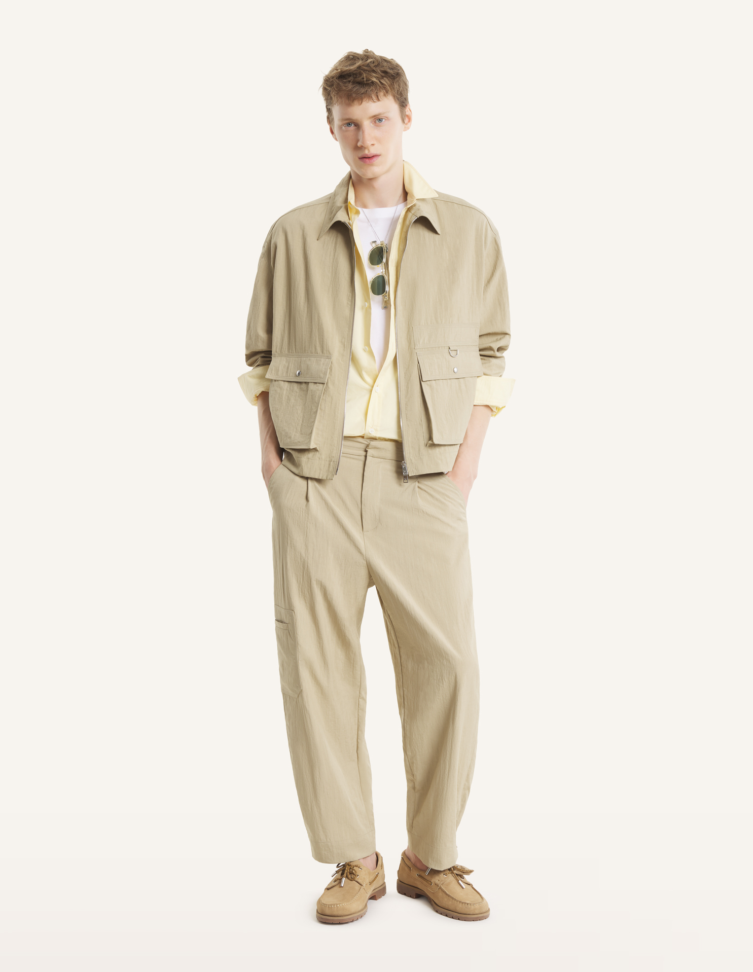 PLEATED CARGO PANTS | Maison Kitsuné
