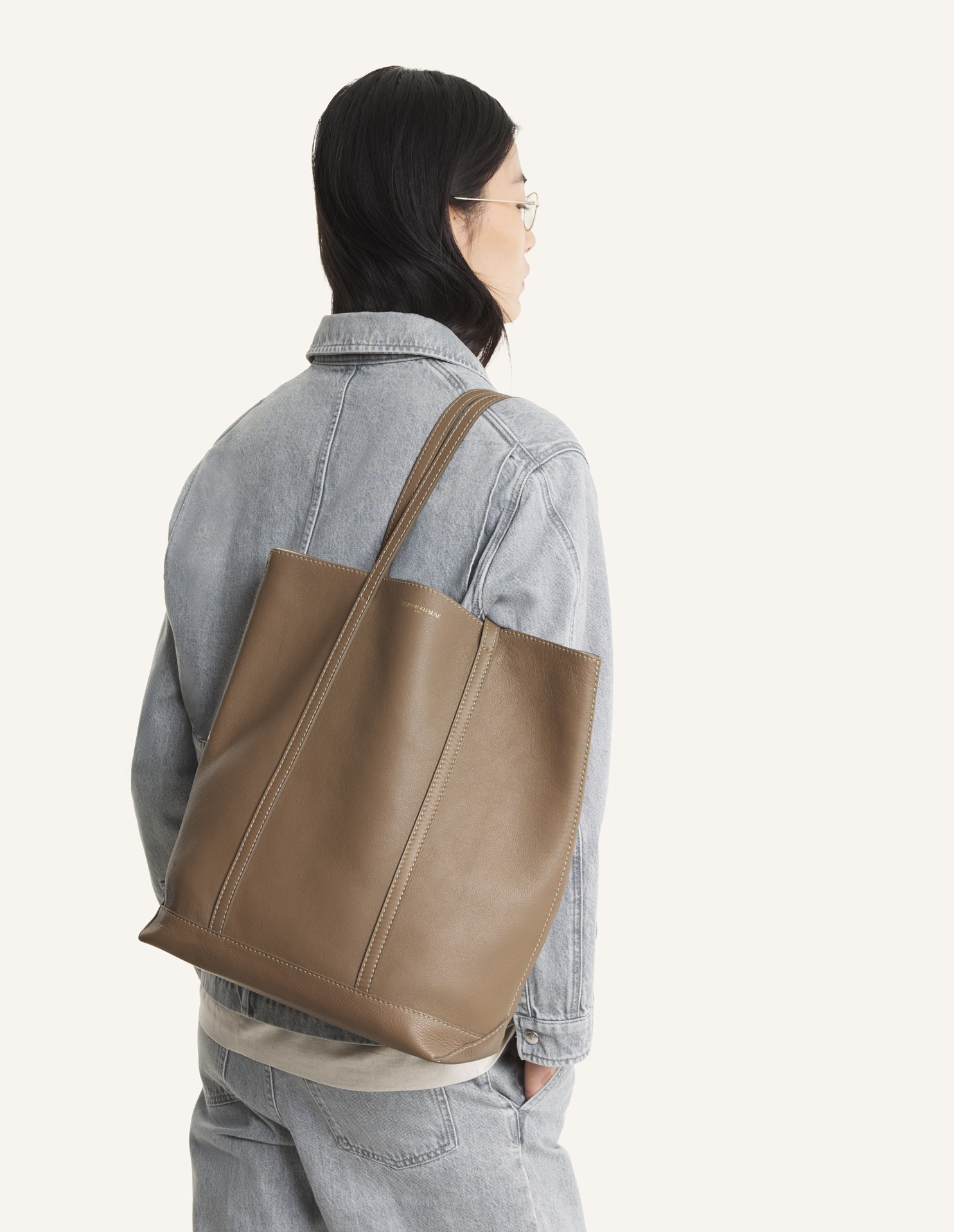 MAISON KITSUNE PARIS LEATHER TOTE | Maison Kitsuné