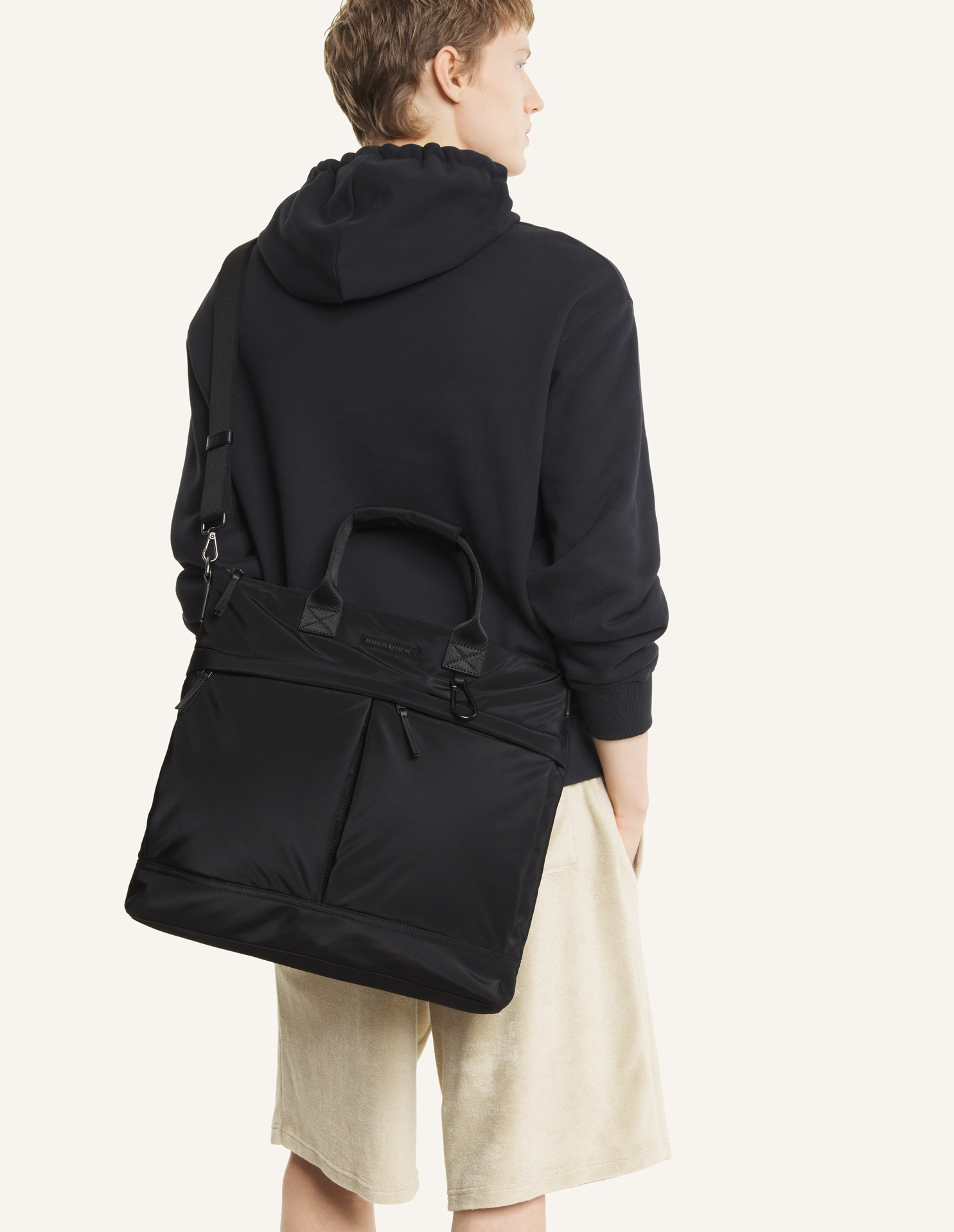 ナイロン トート | Maison Kitsuné