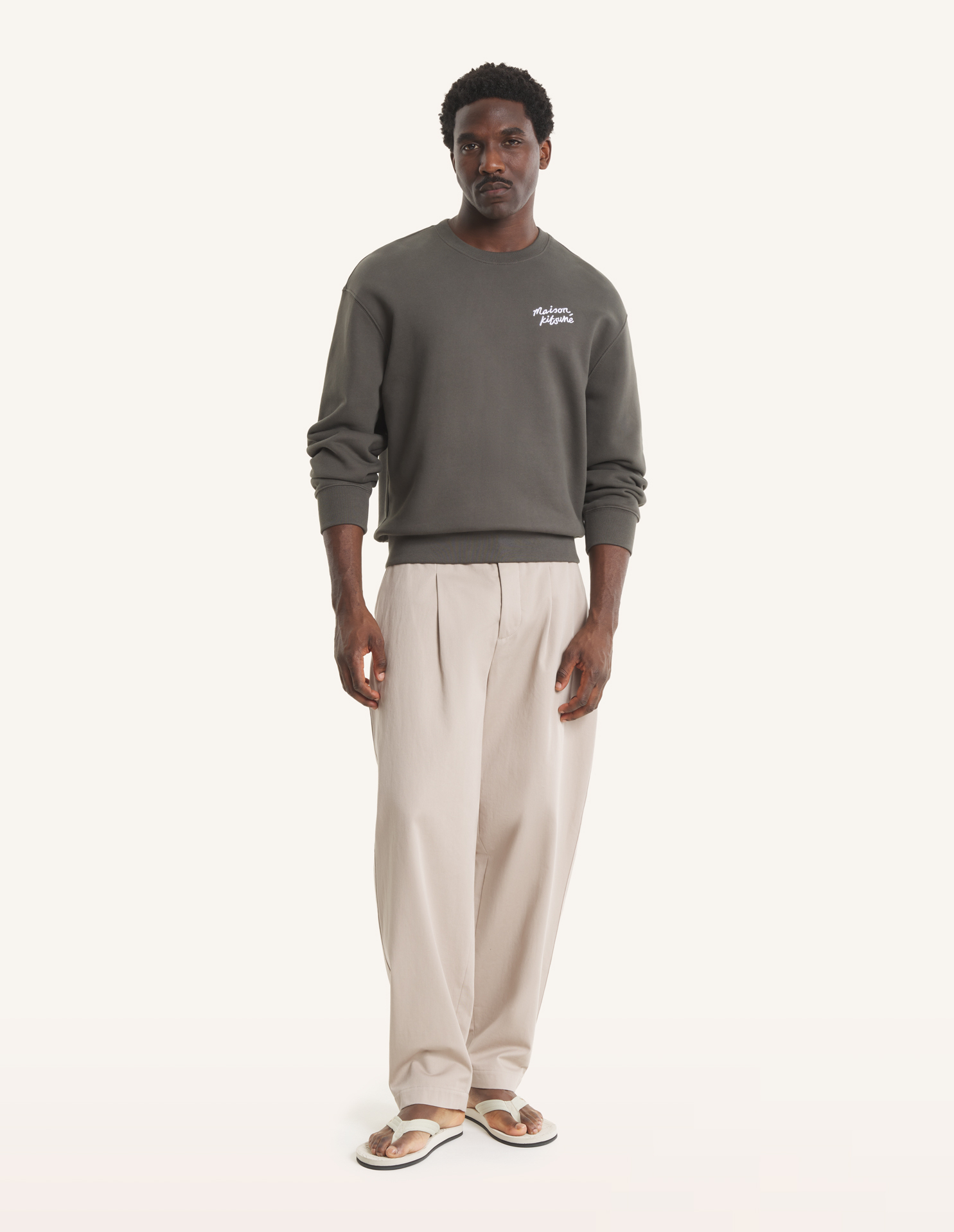 MAISON KITSUNE HANDWRITING COMFORT SWEATSHIRT | Maison Kitsuné