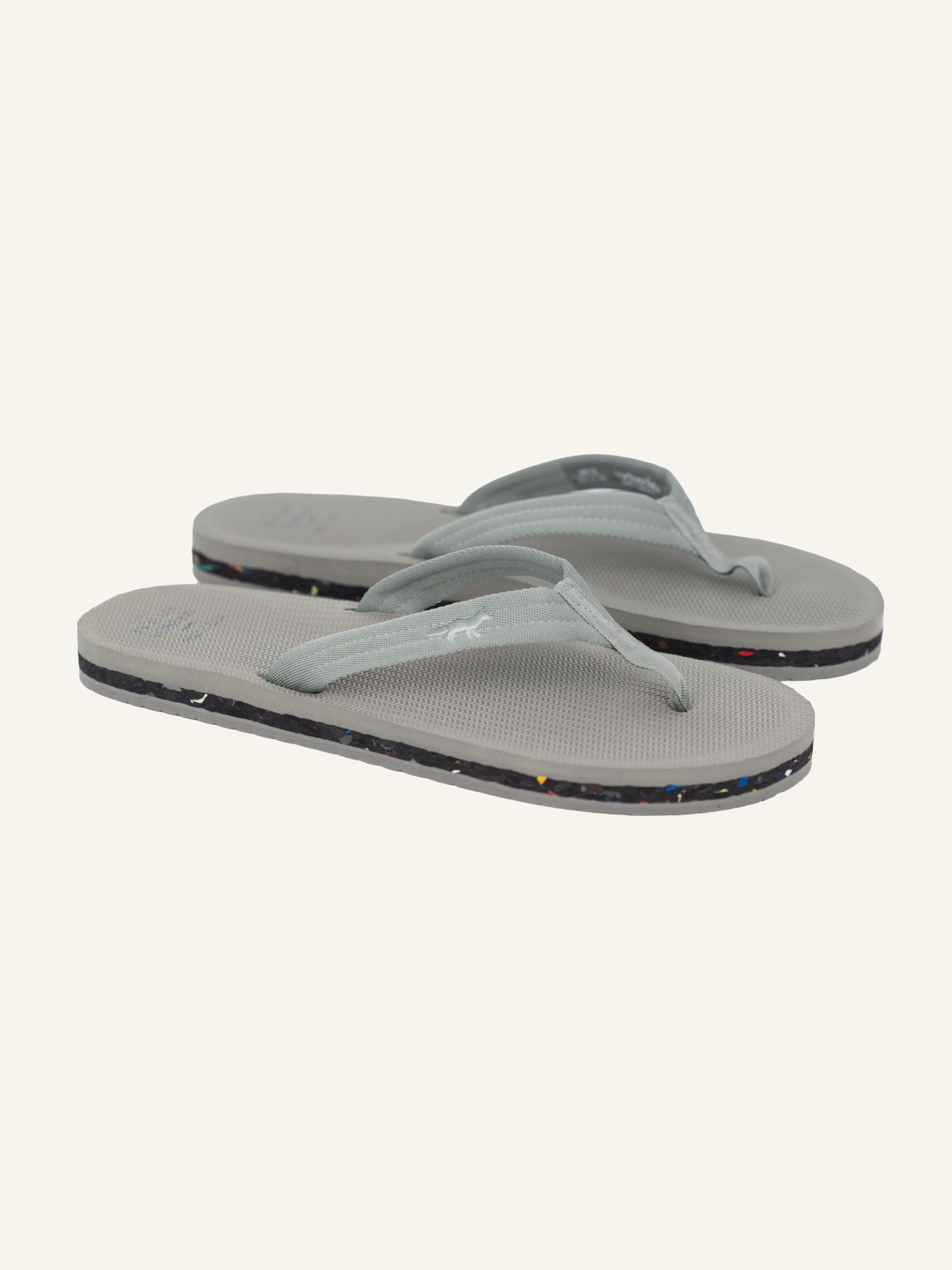 MAISON KITSUNE x INDOSOLE RIVERSOLE | Maison Kitsuné