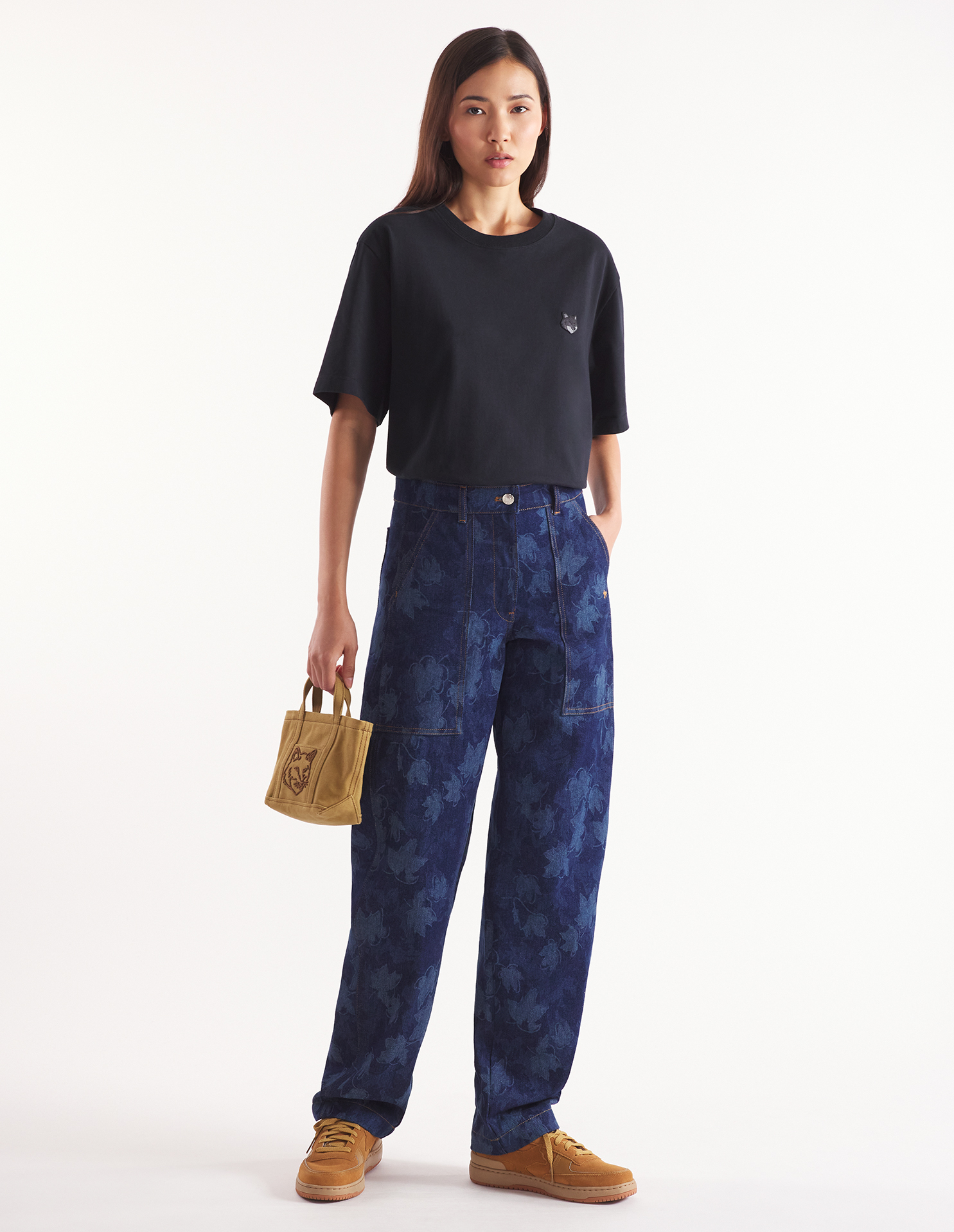 BOLD FOX HEAD PATCH COMFORT TEE SHIRT | Maison Kitsuné