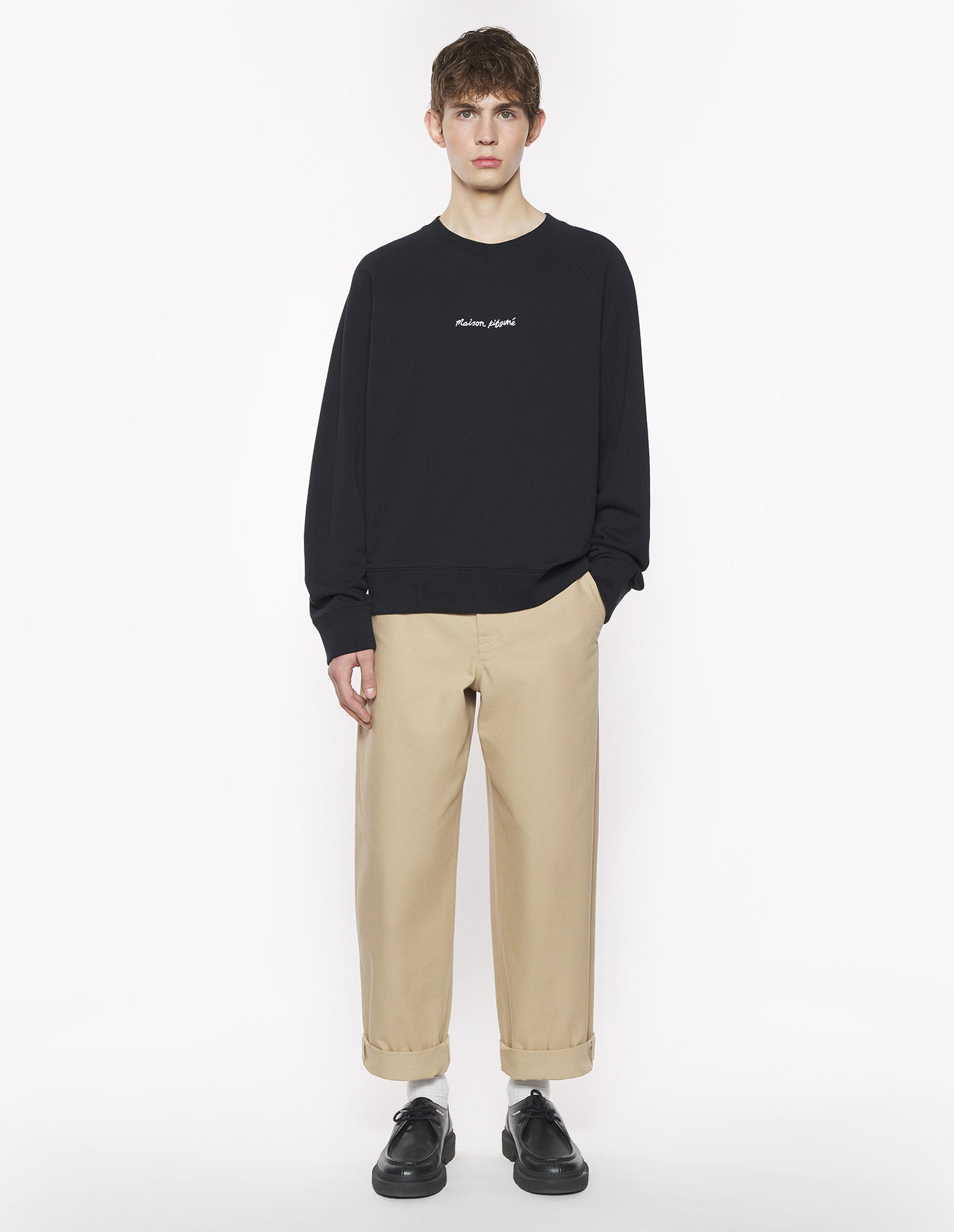 MAISON KITSUNE EMBROIDERY OVERSIZE RAGLAN SWEATSHIRT | Maison Kitsuné